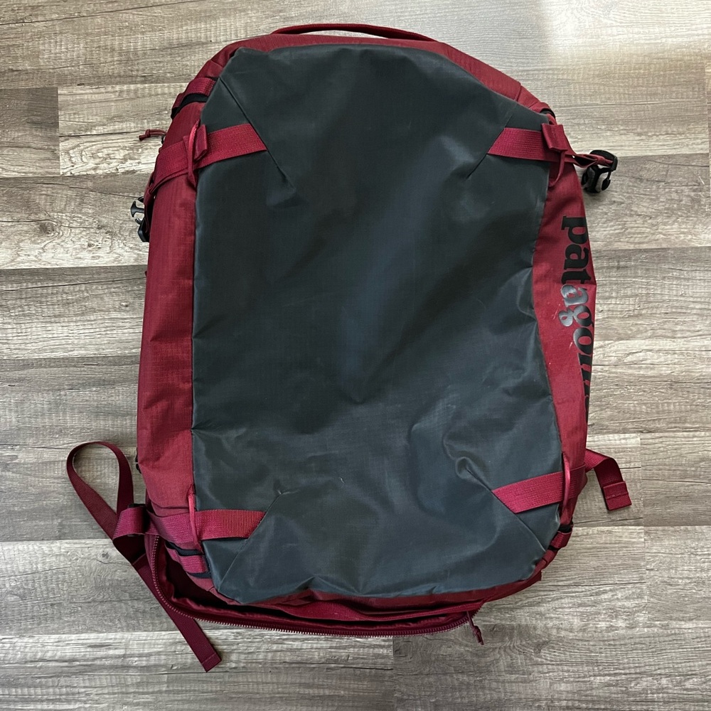 Patagonia Black Hole MLC 45L